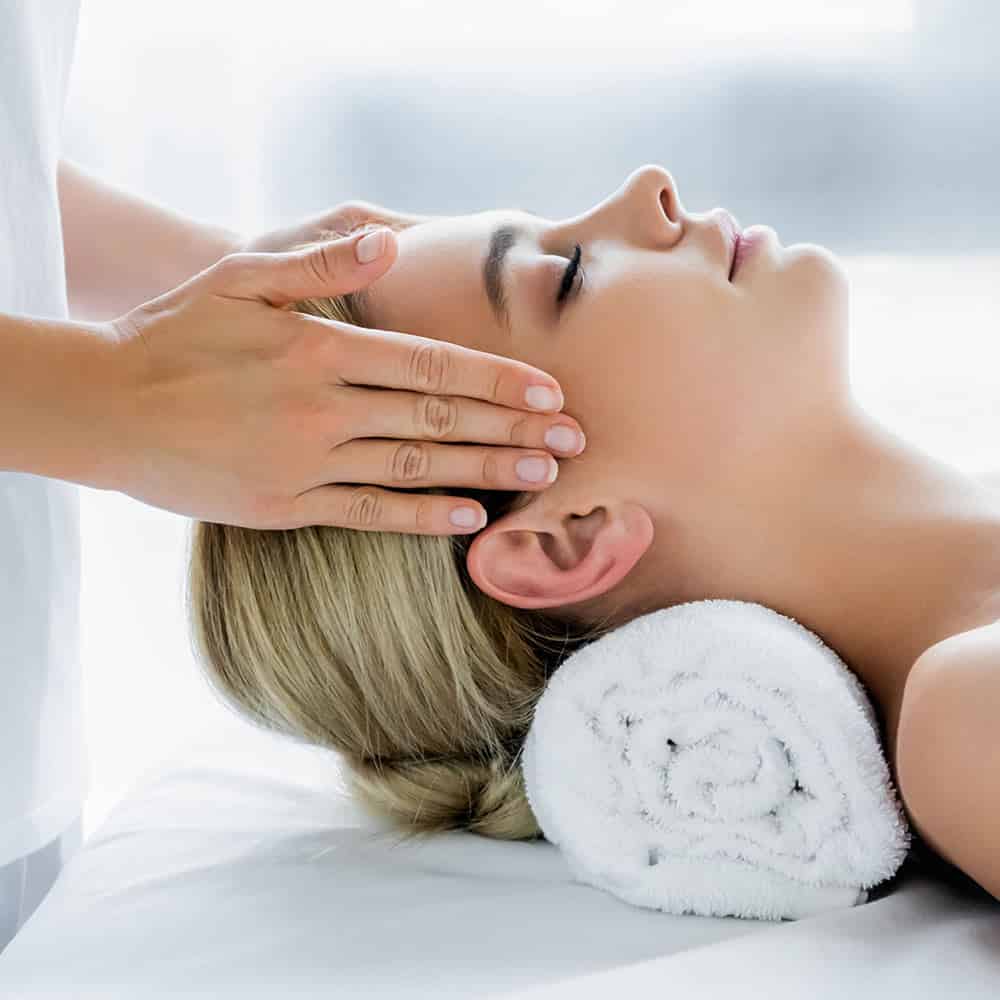 Ateliers Massages bébé avec Katia DIAS au SPA Mamabali